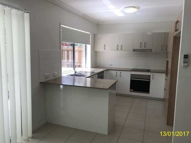 56/17 Greensboro Place, Little Mountain QLD 4551