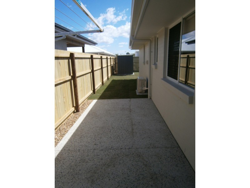 70 Brampton Crescent, Mountain Creek QLD 4557