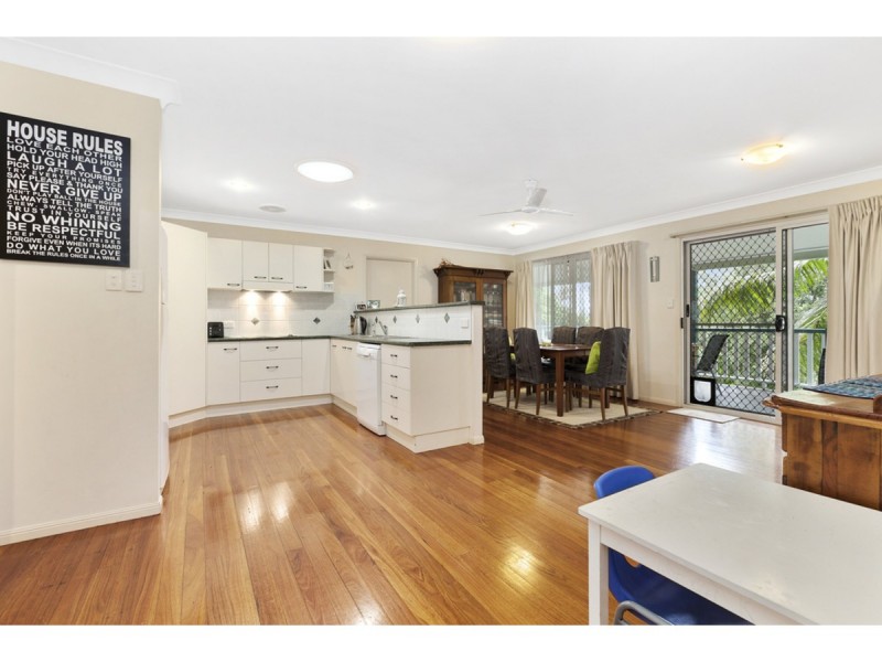 35 McKenzie Road, Woombye QLD 4559