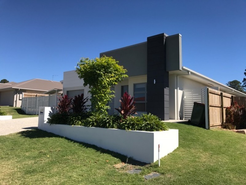 1/17 Pineview Drive, Beerwah QLD 4519