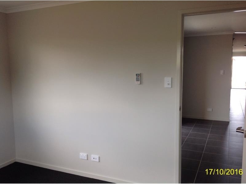 1/17 Pineview Drive, Beerwah QLD 4519