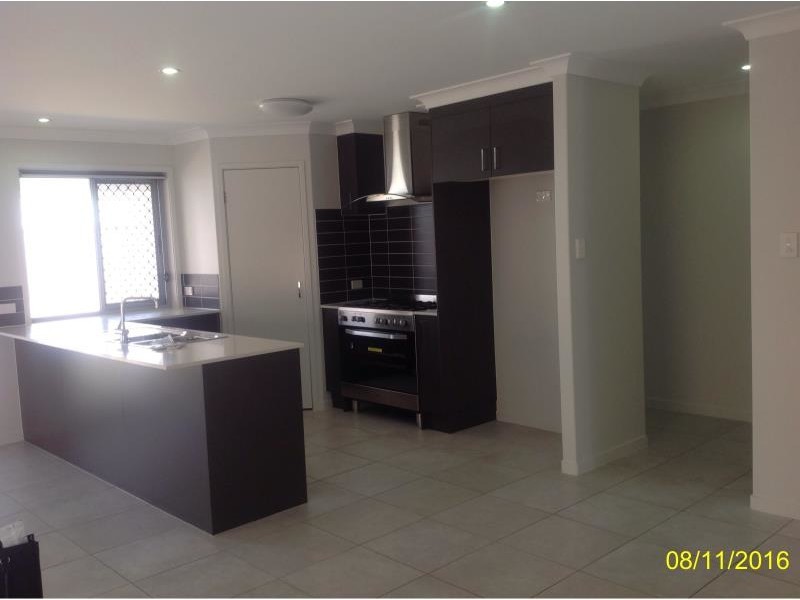 6 Daydream Street, Mountain Creek QLD 4557