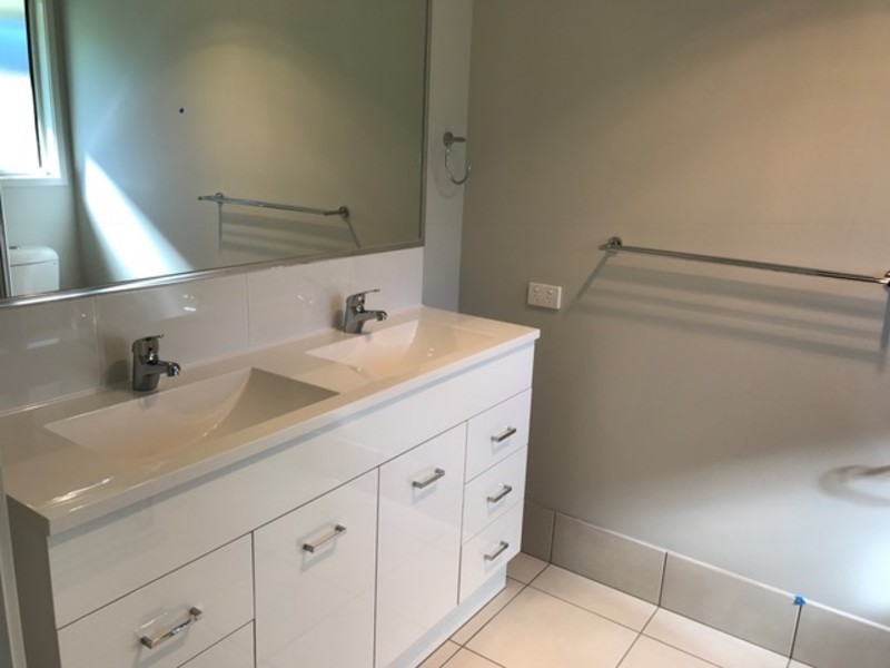 1/5 Ironwood Crescent, Beerwah QLD 4519