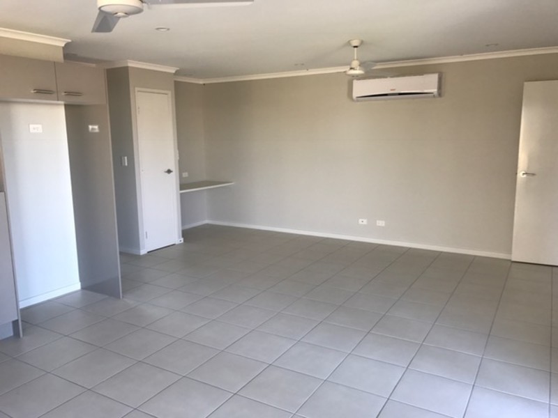 2/5 Ironwood Crescent, Beerwah QLD 4519