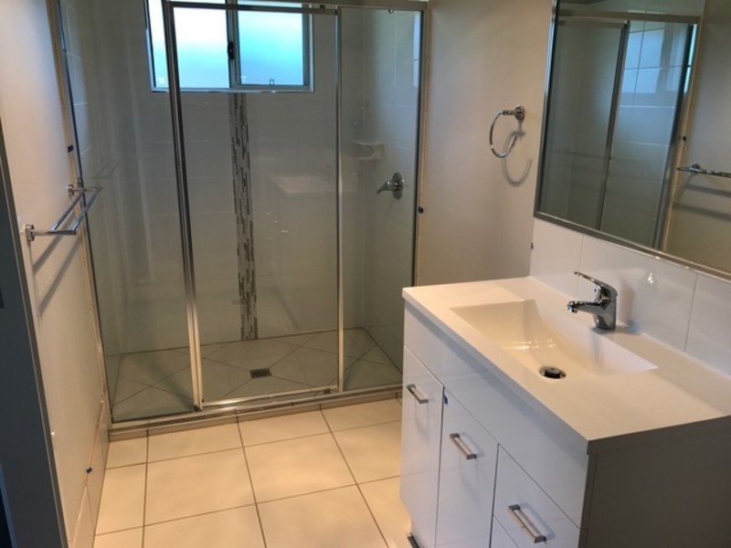 2/5 Ironwood Crescent, Beerwah QLD 4519