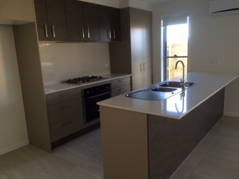 6 Bayou Street, Birtinya QLD 4575