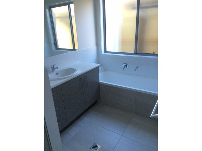 6 Bayou Street, Birtinya QLD 4575