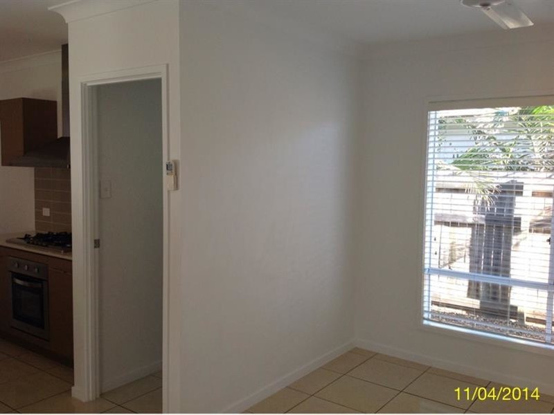 6 Wake Court, Birtinya QLD 4575