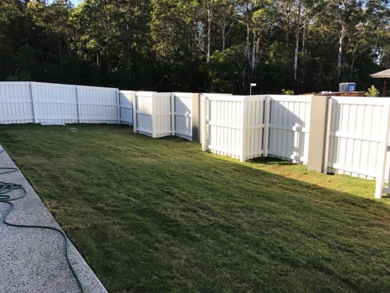 1/96 Kingfisher Drive, Bli Bli QLD 4560