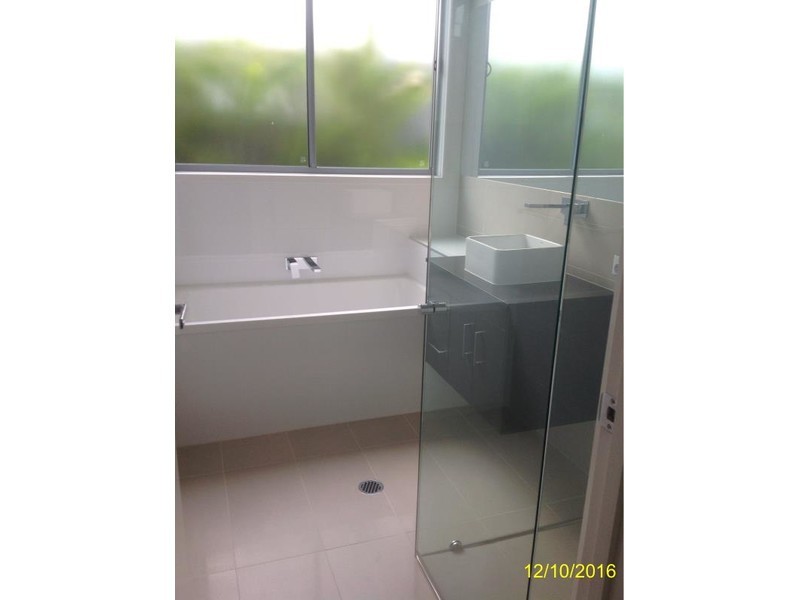 7 Radiata Close, Peregian Springs QLD 4573