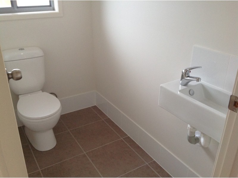 102B Haselwood Crescent, Meridan Plains QLD 4551