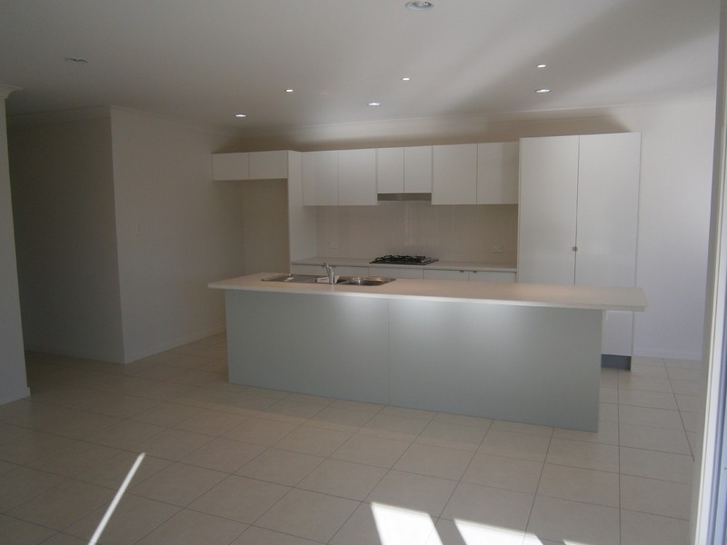 1/97 Creekwood Avenue, Meridan Plains QLD 4551