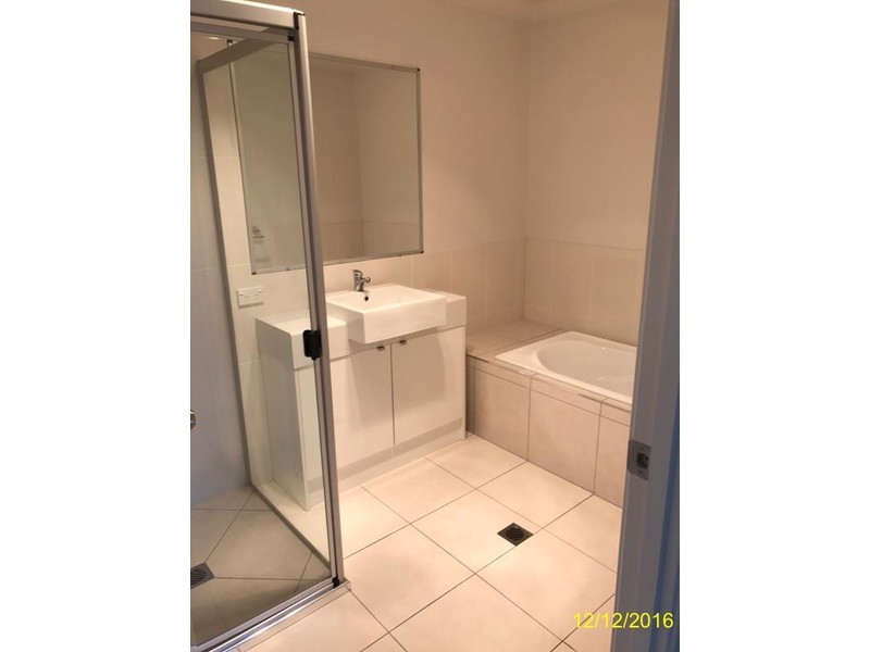 1/97 Creekwood Avenue, Meridan Plains QLD 4551