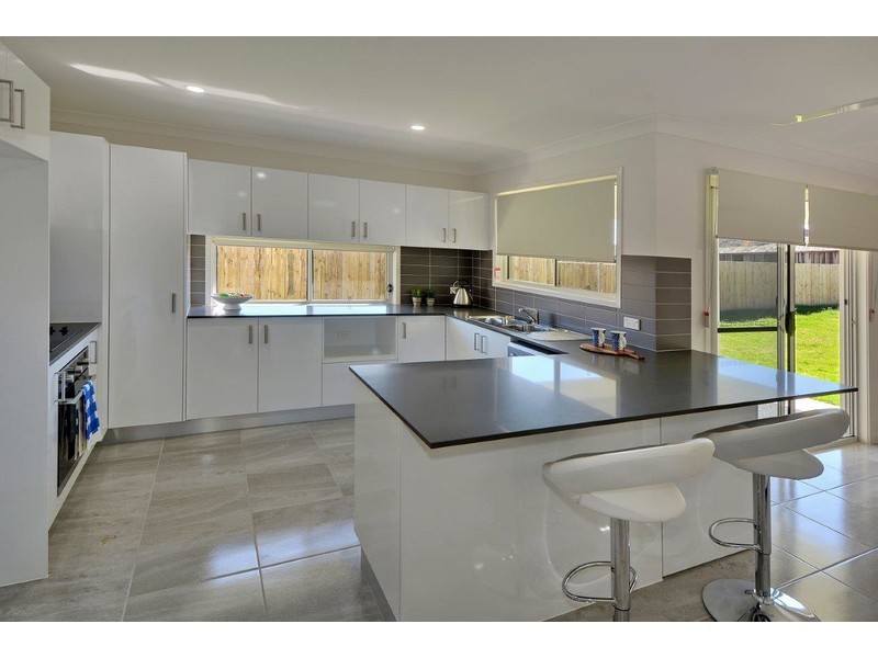 9a Perren Crescent, Bli Bli QLD 4560