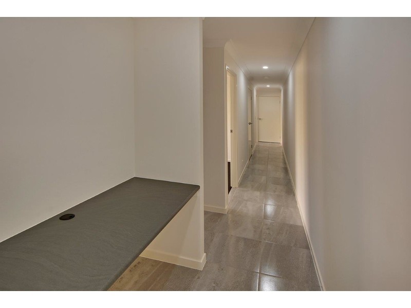 9b Perren Crescent, Bli Bli QLD 4560