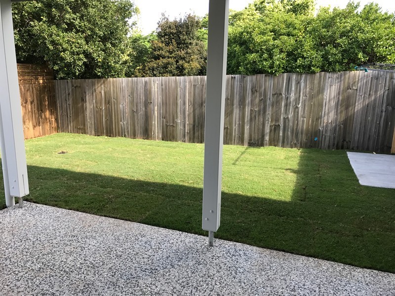 1/7 Rowley Close, Glass House Mountains QLD 4518