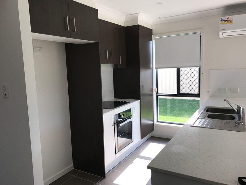1/51 Poole Road, Glass House Mountains QLD 4518