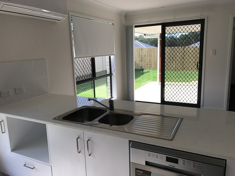 1/51 Poole Road, Glass House Mountains QLD 4518