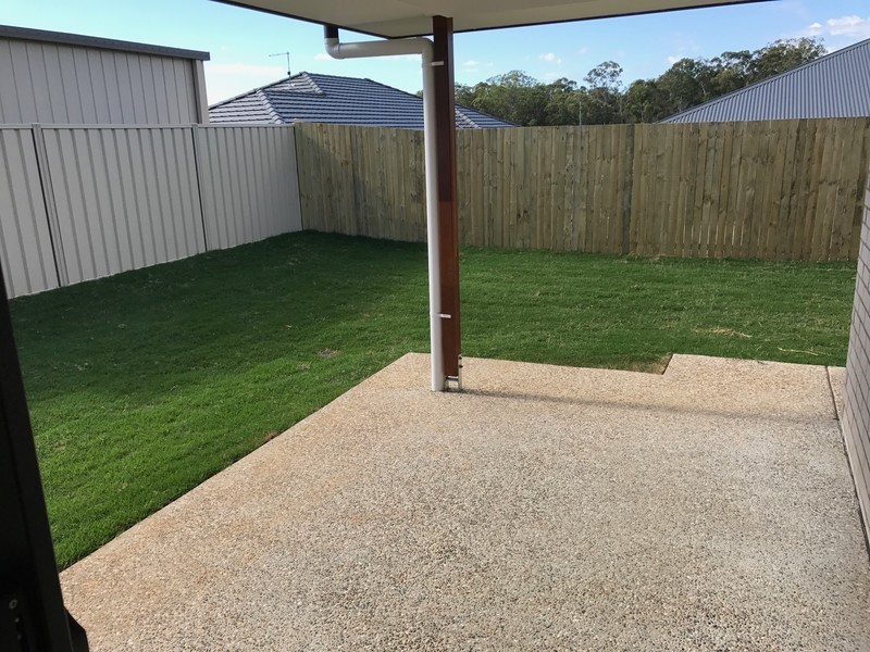 1/51 Poole Road, Glass House Mountains QLD 4518