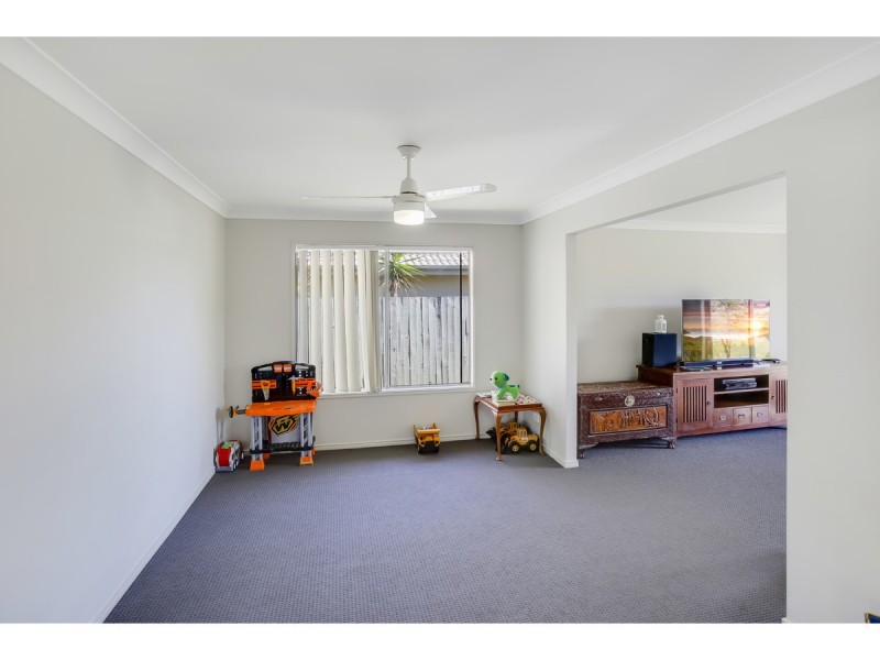 252 University Way, Sippy Downs QLD 4556