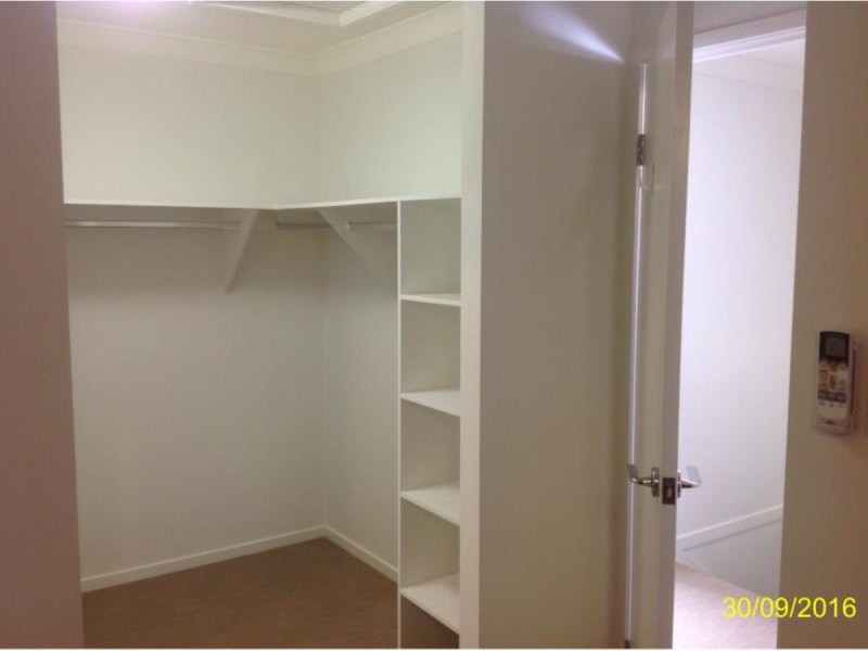 32/17 Greensboro Place, Little Mountain QLD 4551