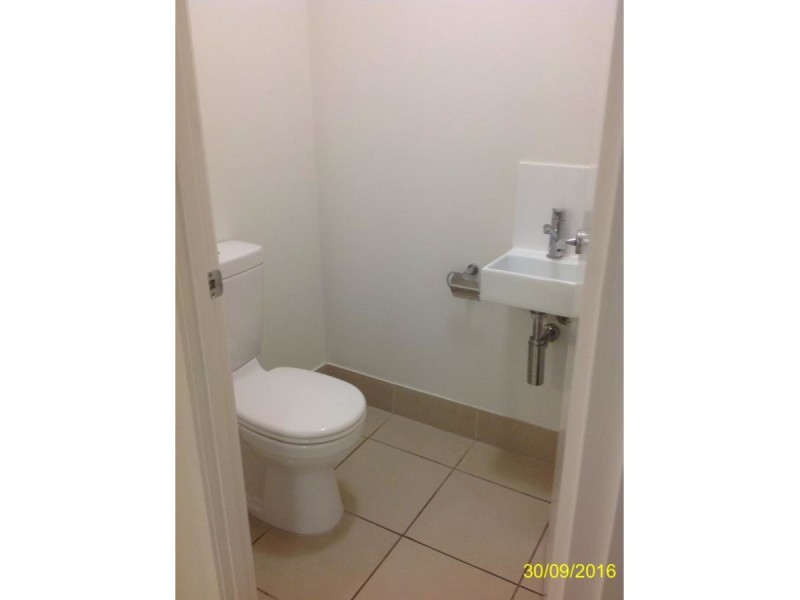 32/17 Greensboro Place, Little Mountain QLD 4551