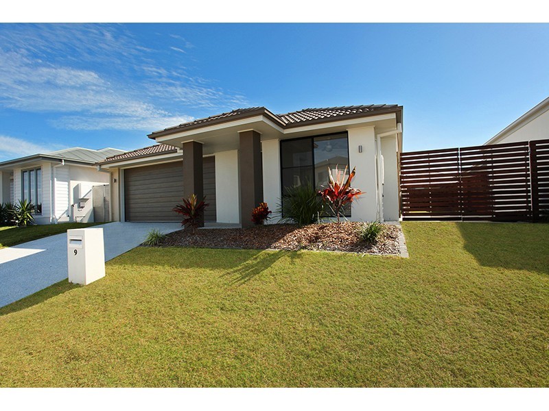 9 Barramundi Court, Mountain Creek QLD 4557