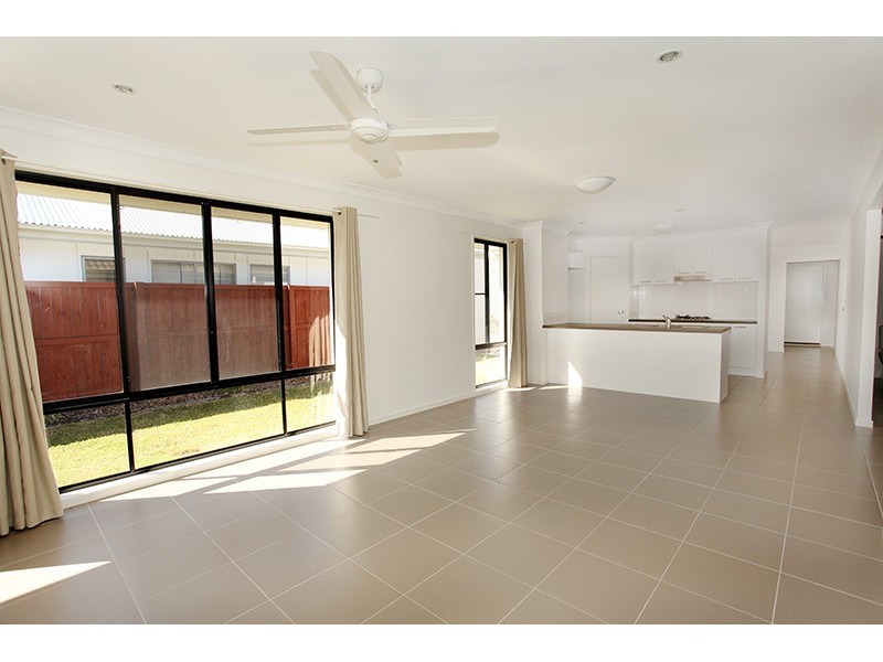 9 Barramundi Court, Mountain Creek QLD 4557
