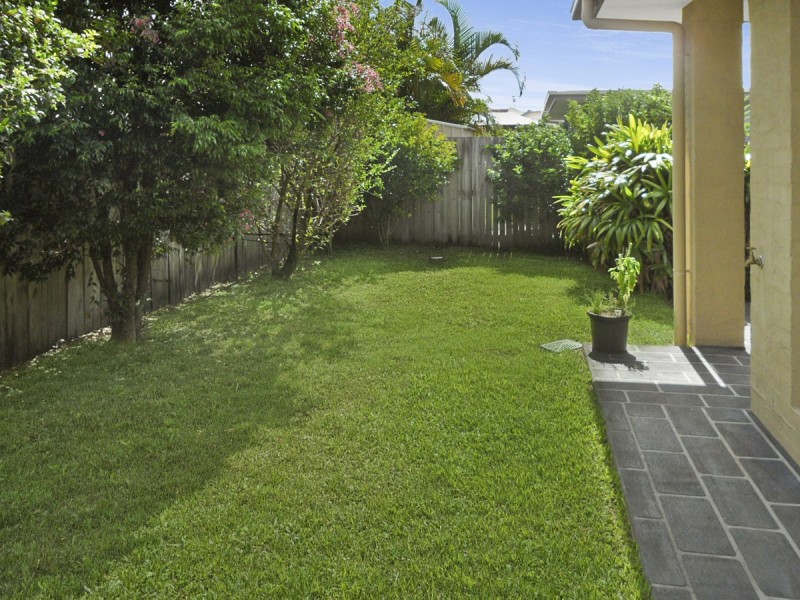 19 Irving Place, Sippy Downs QLD 4556