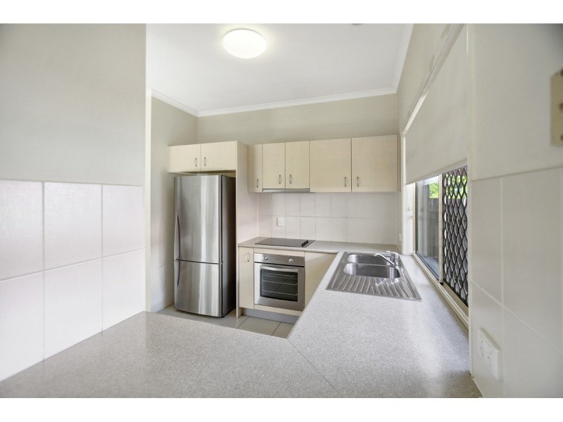19 Irving Place, Sippy Downs QLD 4556