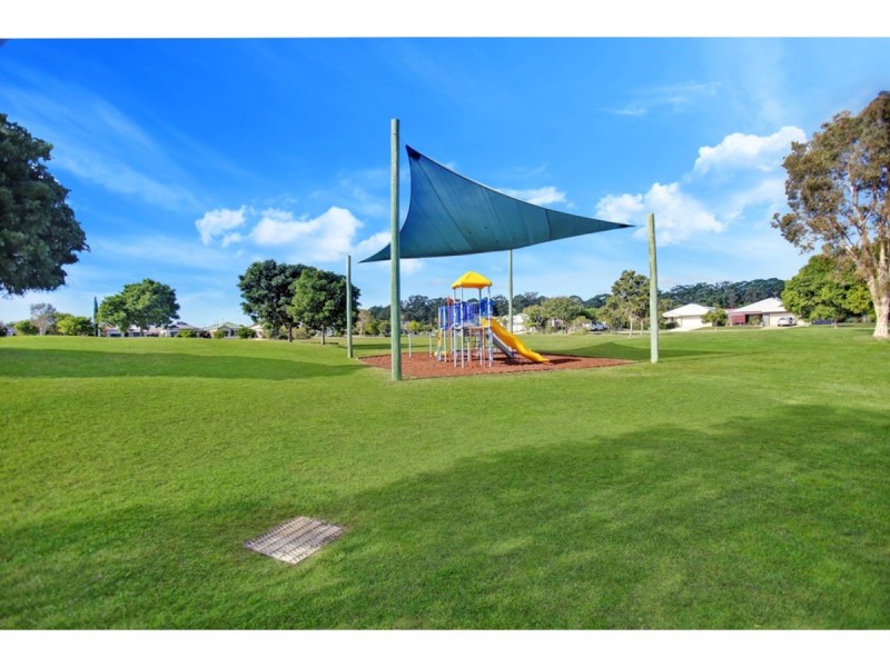 19 Irving Place, Sippy Downs QLD 4556
