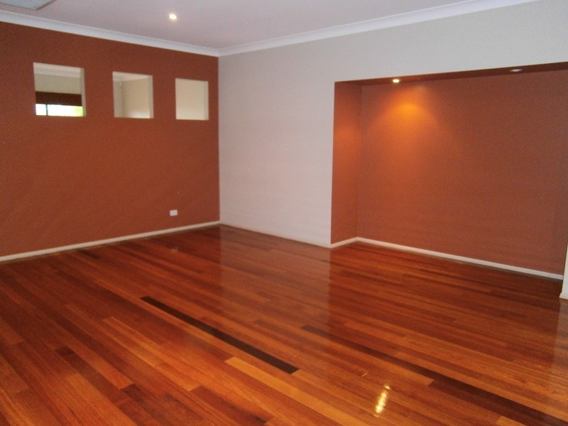 9 Peachester Close, Ormeau QLD 4208