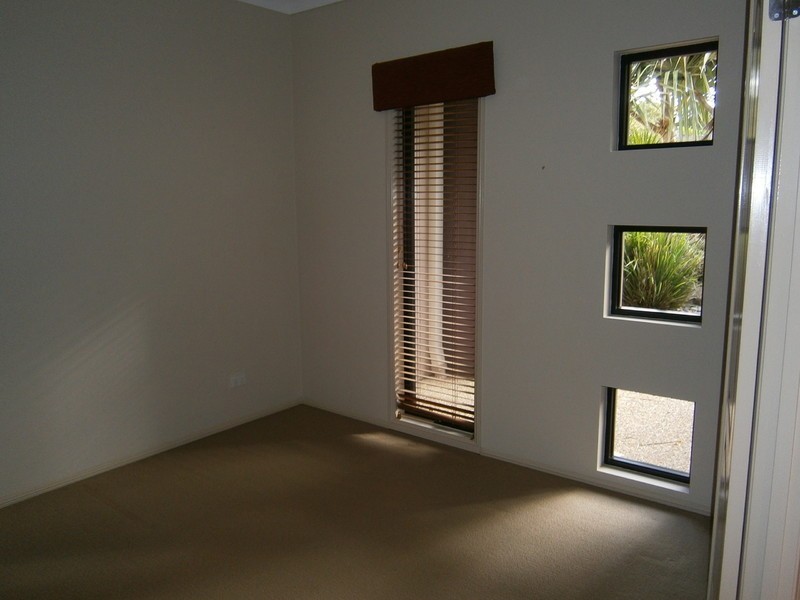 9 Peachester Close, Ormeau QLD 4208