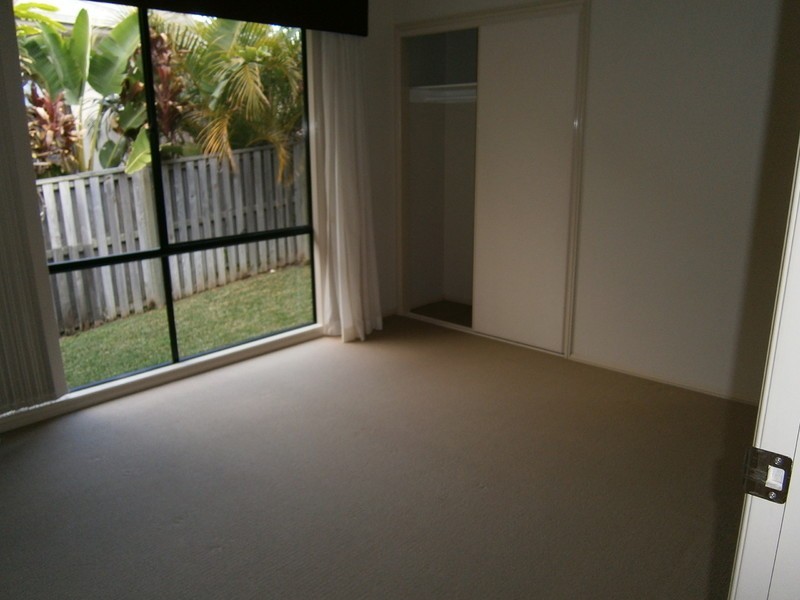 9 Peachester Close, Ormeau QLD 4208