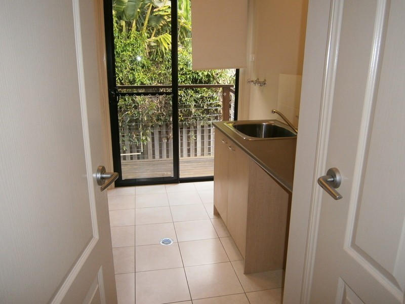 9 Peachester Close, Ormeau QLD 4208