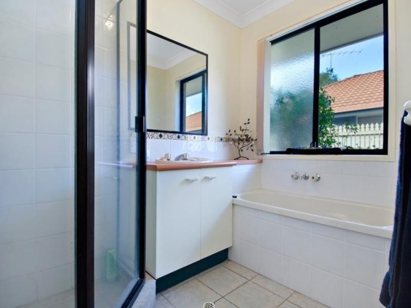 3 Brunswick Place, Sippy Downs QLD 4556