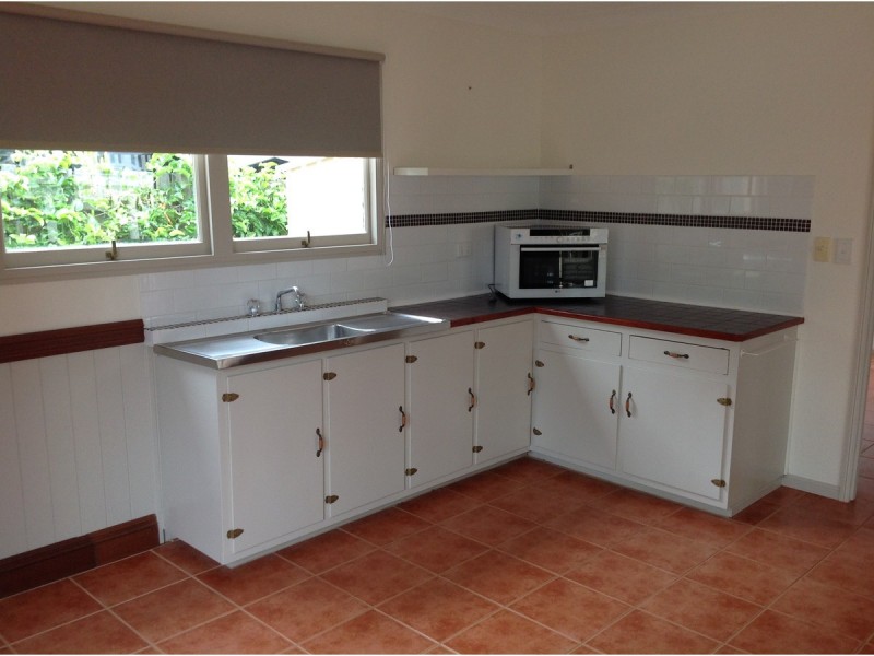 2 Guy Avenue, Buderim QLD 4556