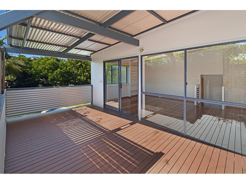 12 Tolkien Place, Coolum Beach QLD 4573