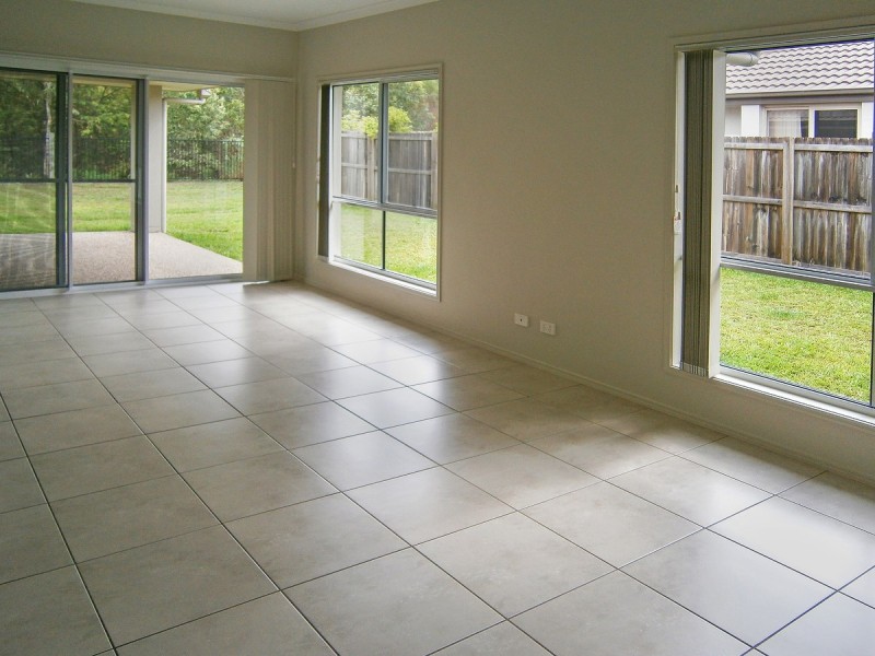 91 Creekside Drive, Sippy Downs QLD 4556