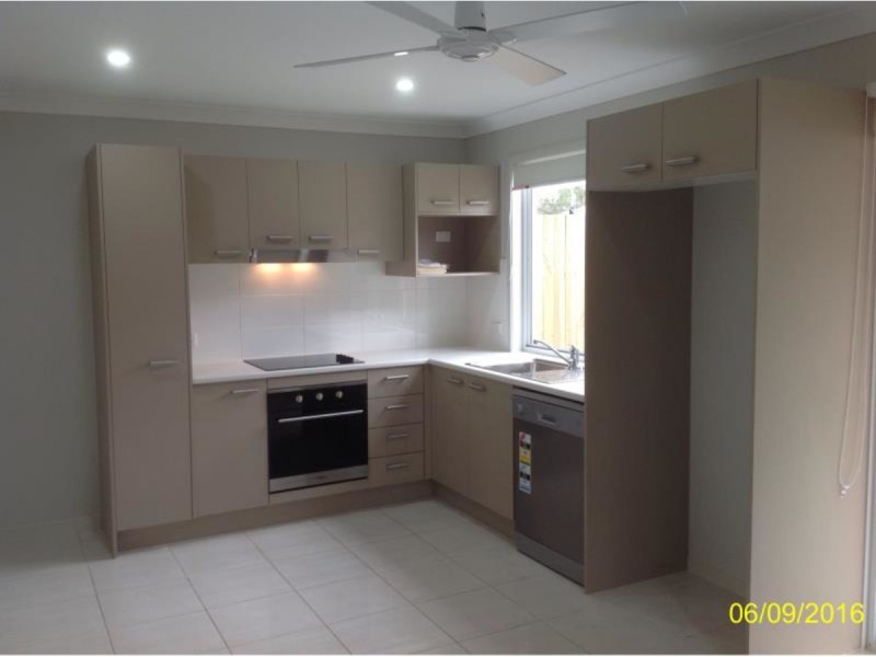 4b Sairs Street, Glass House Mountains QLD 4518