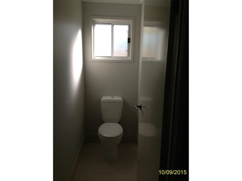 4b Sairs Street, Glass House Mountains QLD 4518
