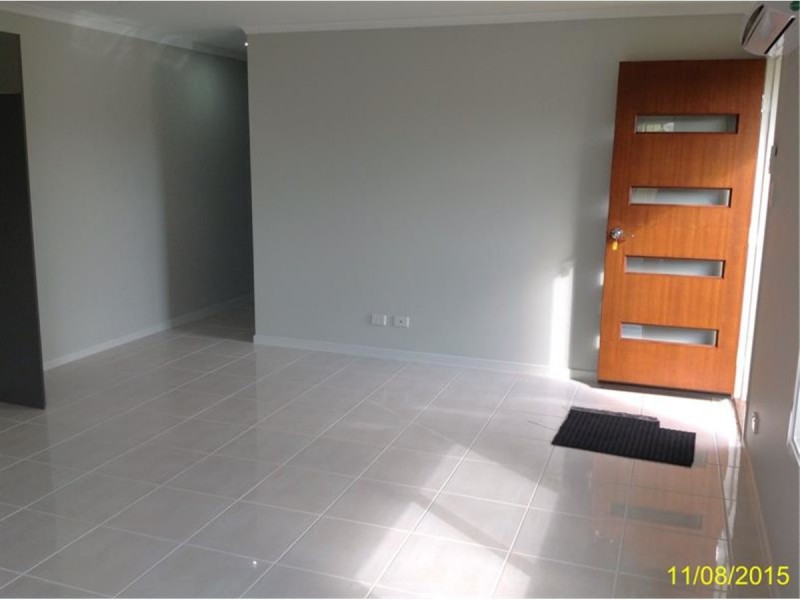 1/9 Sairs Street, Glass House Mountains QLD 4518