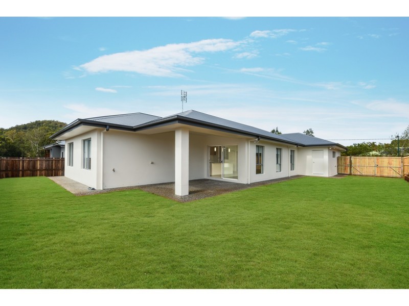 53 Poole Road, Glass House Mountains QLD 4518