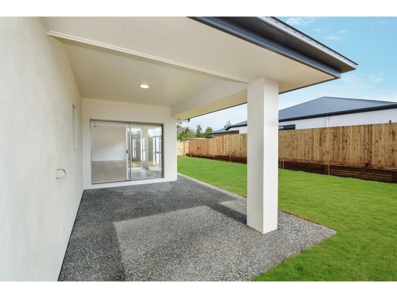 53 Poole Road, Glass House Mountains QLD 4518