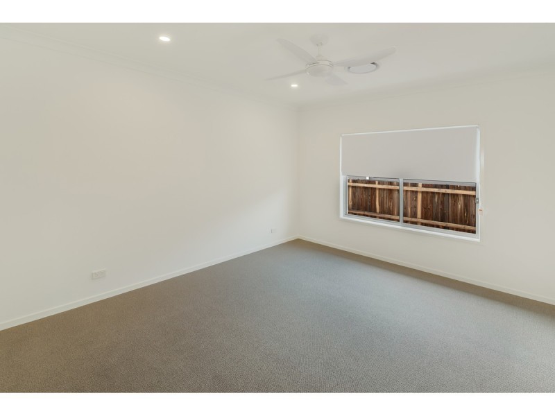 53 Poole Road, Glass House Mountains QLD 4518