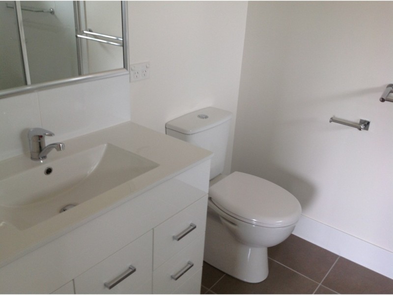 17a Poole Road, Glass House Mountains QLD 4518