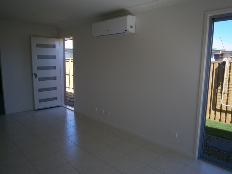 2/97 Creekwood Avenue, Meridan Plains QLD 4551