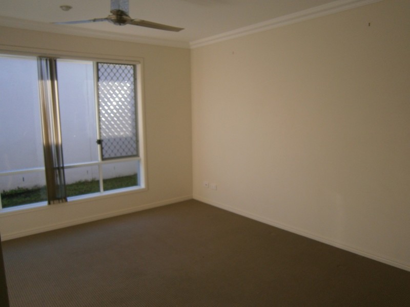 25 Chestwood Crescent, Sippy Downs QLD 4556