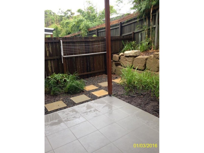 7/17 Greensboro Place, Little Mountain QLD 4551