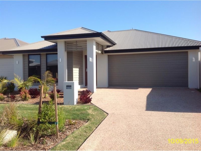 4 Apple Crescent, Caloundra West QLD 4551
